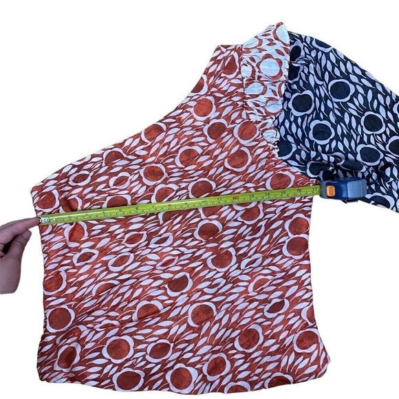 Cecilia Pettersson Printed One-Shoulder Blouse - Picture 8 of 10